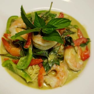 Shrimp Curry Pasta
