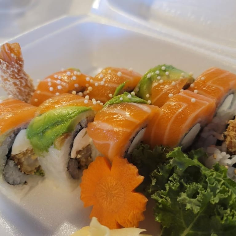 Delicious Dragon Roll Experience